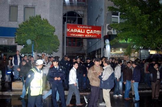 Adapazarı'nda DTP gerginliği - Resim 3