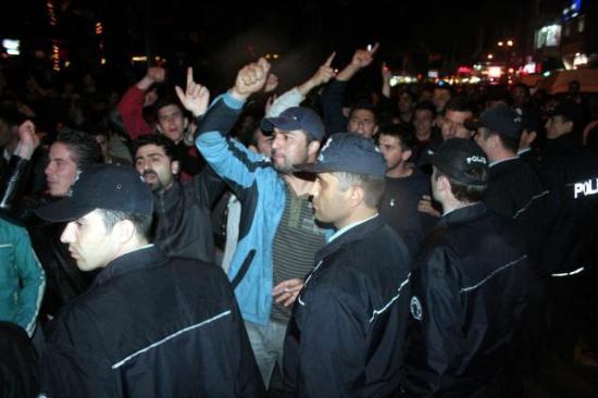 Adapazarı'nda DTP gerginliği - Resim 14