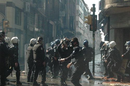 Ensonhaber  1 Mayıs Olay görüntüler - Resim 143