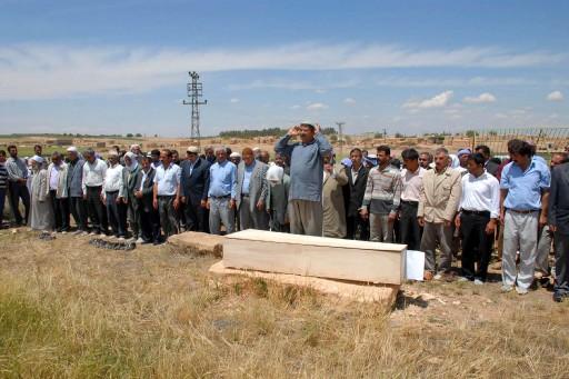 Şehit ailesi resmi tören istemedi - Resim 2