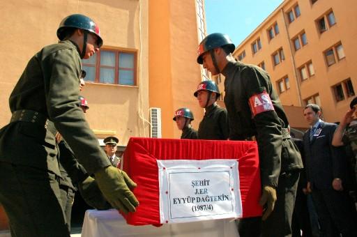 Şehit ailesi resmi tören istemedi - Resim 11