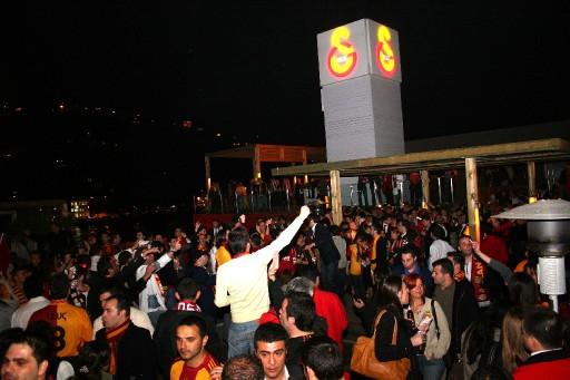 Galatasaray şampiyonluğu kutladı - Resim 6