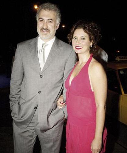 Yuva yıkan kadınlar