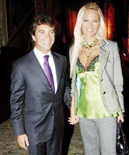 Yuva yıkan kadınlar