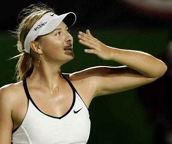 Zirve Sharapova'ya kaldı - Resim 19