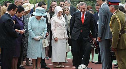Kraliçe 2. Elizabeth doğum günü - Resim 7