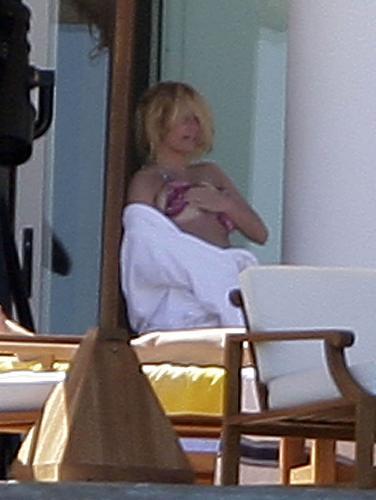 Jessica Simpson fena yakalandı