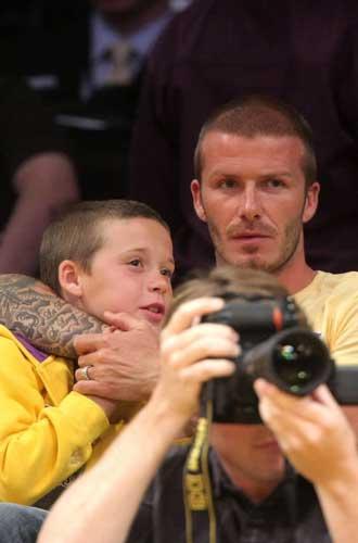 Beckham, Victoria'nın markajında - Resim 11