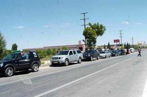 Şener'e görkemli karşılama