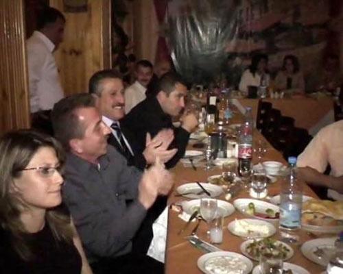 AKP'nin içkili eğlencesi