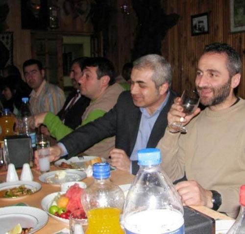 AKP'nin içkili eğlencesi