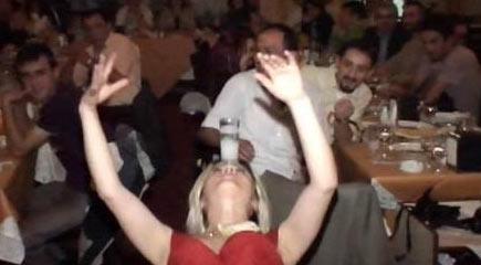 AKP'nin içkili eğlencesi