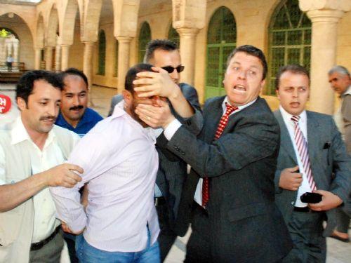 Baykal'a Şanlıurfa'da protesto