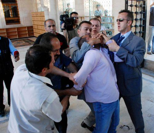 Baykal'a Şanlıurfa'da protesto