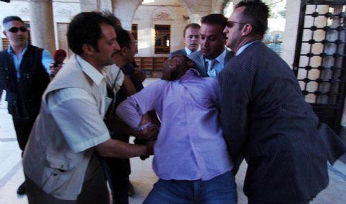 Baykal'a Şanlıurfa'da protesto