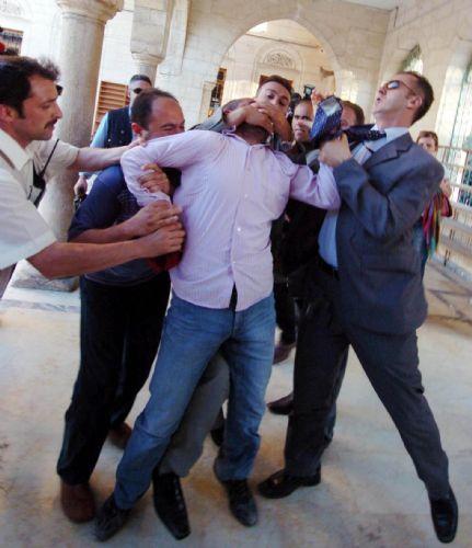 Baykal'a Şanlıurfa'da protesto