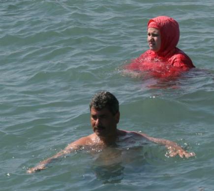CÜBBELİ Ahmet Hoca'nın tatil keyfi - Resim 1