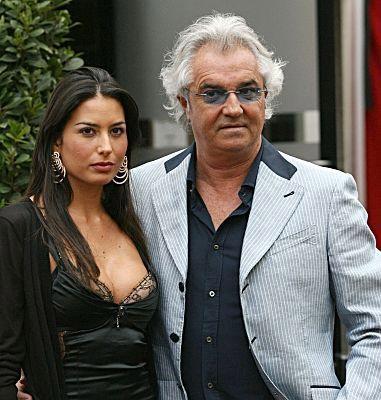 Çapkın patron model aşkıyla evlendi - Resim 2