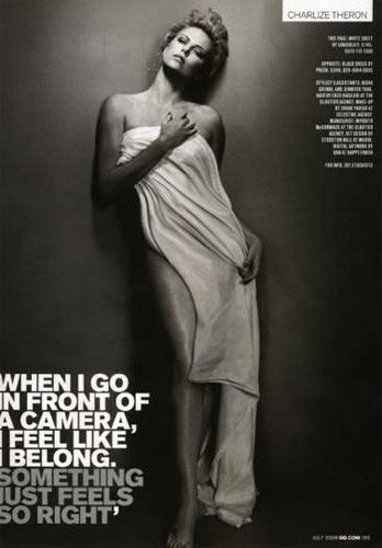 Charlize Theron'dan cesur pozlar - Resim 4