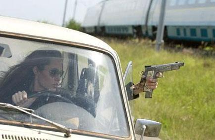 Hümanist Angelina Jolie - Resim 1