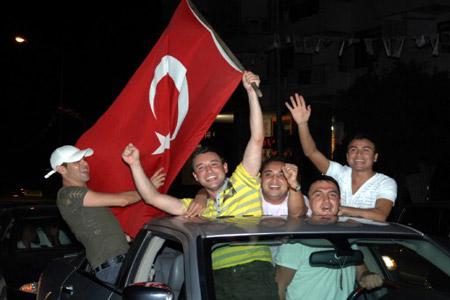Tüm yurt KIRMIZI BEYAZ - Resim 38