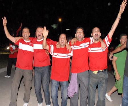 Türklerin YARI FİNAL SEVİNCİ - Resim 10