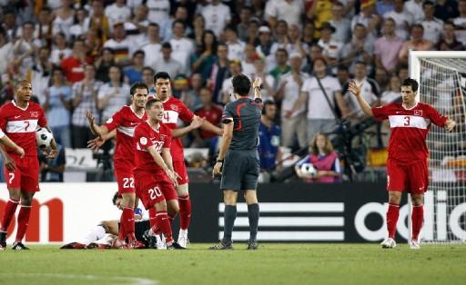 Türkiye Almanya Yarı Final maçı - Resim 154