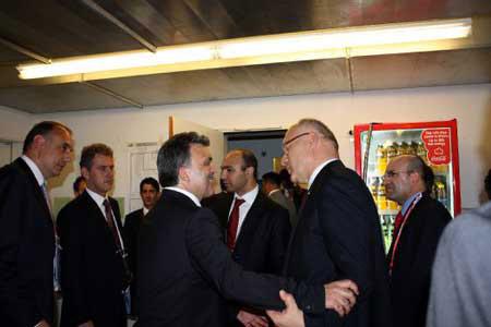 Abdullah Gül'den millilere teselli - Resim 1