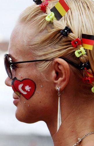 EURO 2008 güzelleri - Resim 42