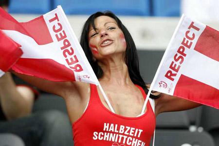 EURO 2008 güzelleri - Resim 78