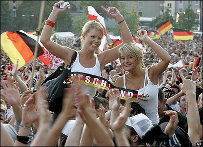 EURO 2008 güzelleri - Resim 33