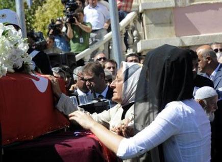 Hasan Doğan'a veda - Resim 1