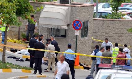 İstanbul'da polise silahlı saldırı  - Resim 2