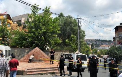 İstanbul'da polise silahlı saldırı  - Resim 15