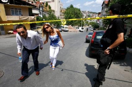 İstanbul'da polise silahlı saldırı  - Resim 5