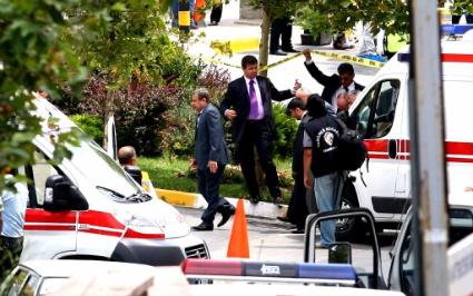 İstanbul'da polise silahlı saldırı  - Resim 20