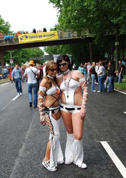 Aşk festivalinde çılgın eğlence - Resim 23