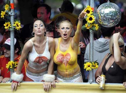 Aşk festivalinde çılgın eğlence - Resim 27
