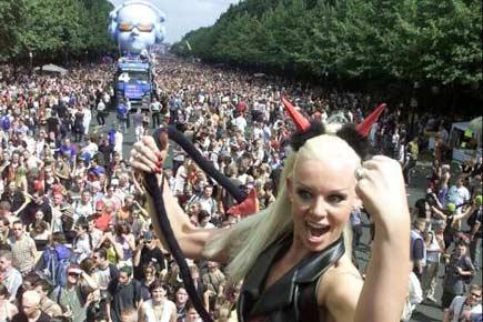 Aşk festivalinde çılgın eğlence - Resim 20