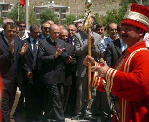 Kızıyla limoni babasıyla samimi - Resim 4