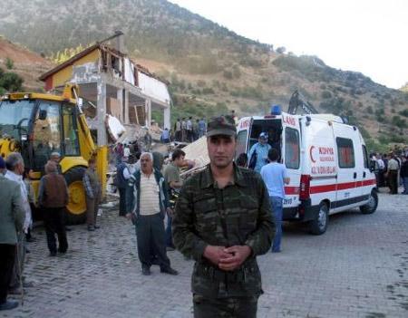 Konya'da Kur'an kursu çöktü - Resim 8