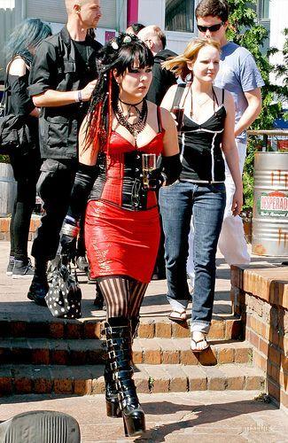Gotik festivalinden çılgın kareler - Resim 8