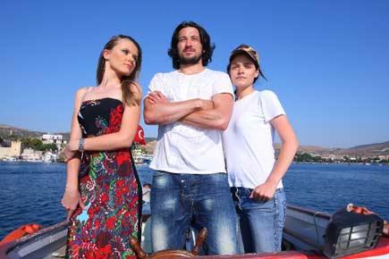 İ.Mansız balıkçı oldu - Resim 3