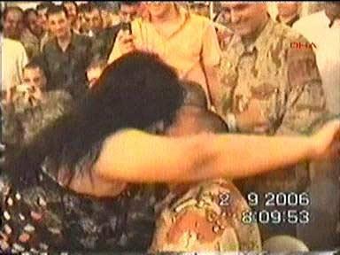 Saddam'ın sarayında alem - Resim 19
