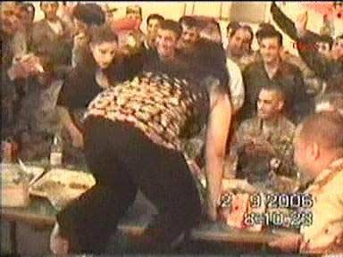 Saddam'ın sarayında alem - Resim 5