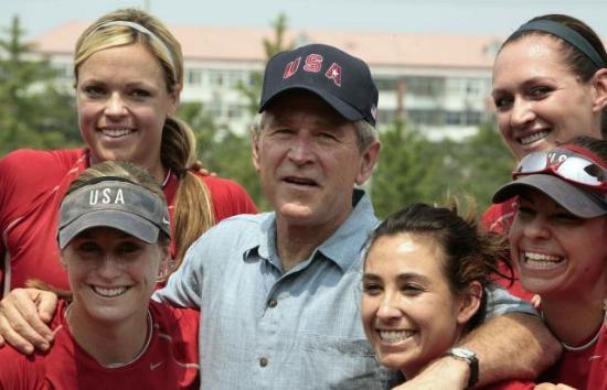 Bush kendinden geçerse.. - Resim 8