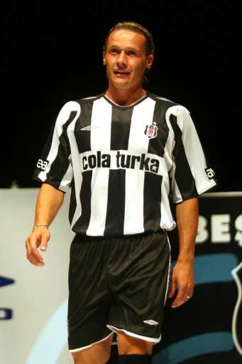 Beşiktaş'ın 2009 formaları - Resim 12