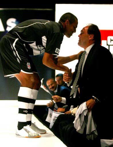 Beşiktaş'ın 2009 formaları - Resim 4