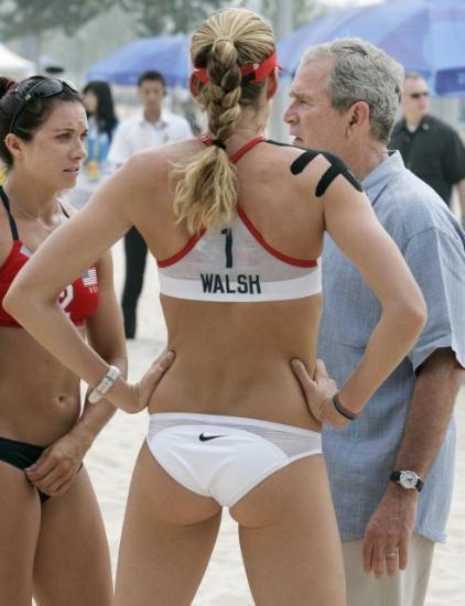 Bush kendinden geçerse.. - Resim 18