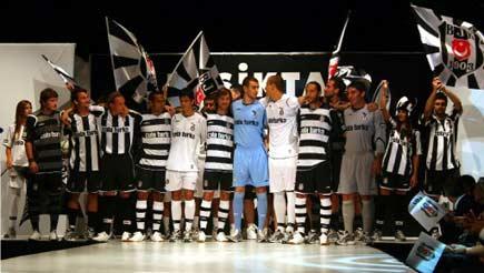 Beşiktaş'ın 2009 formaları - Resim 3
